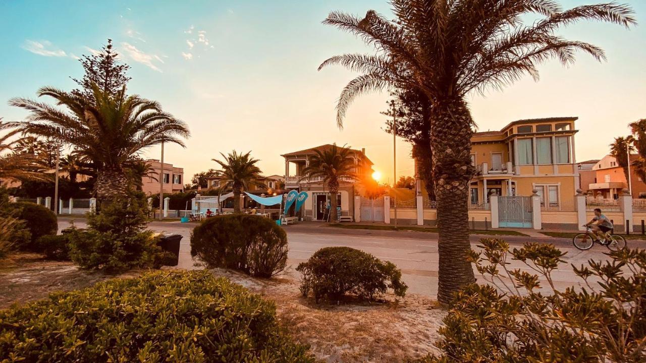 Hotel La Villa Del Mare Cagliari Exteriör bild