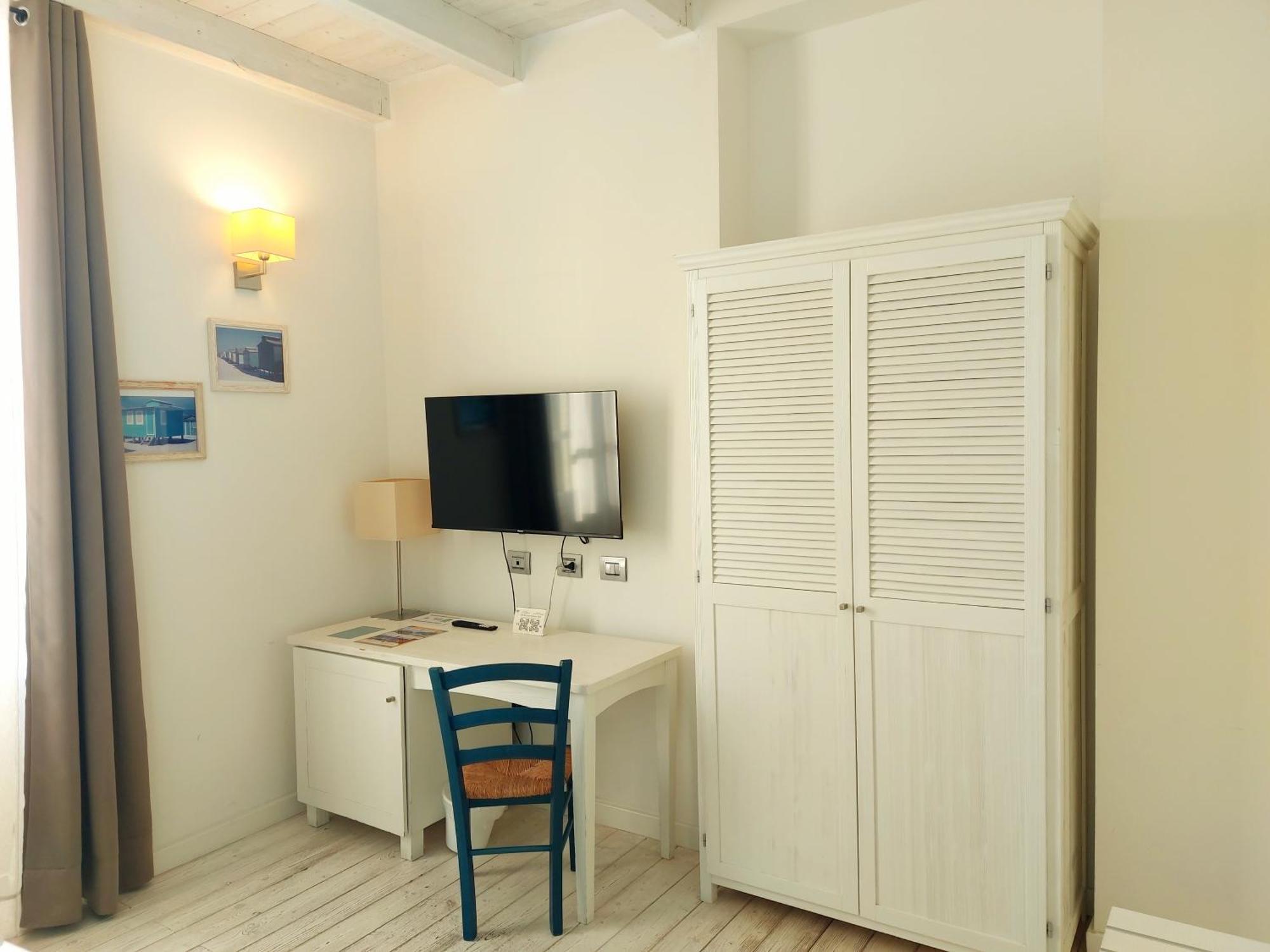 Hotel La Villa Del Mare Cagliari Exteriör bild
