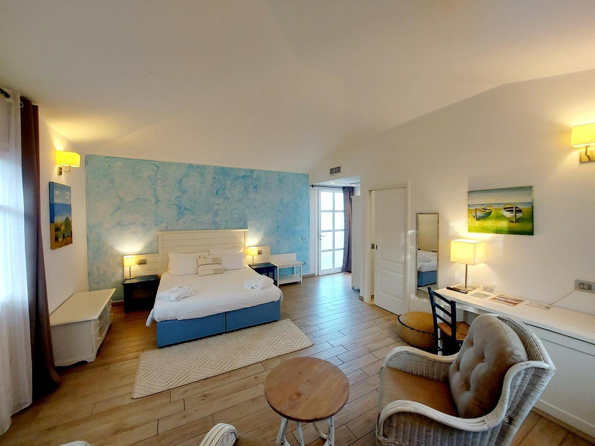 Hotel La Villa Del Mare Cagliari Exteriör bild