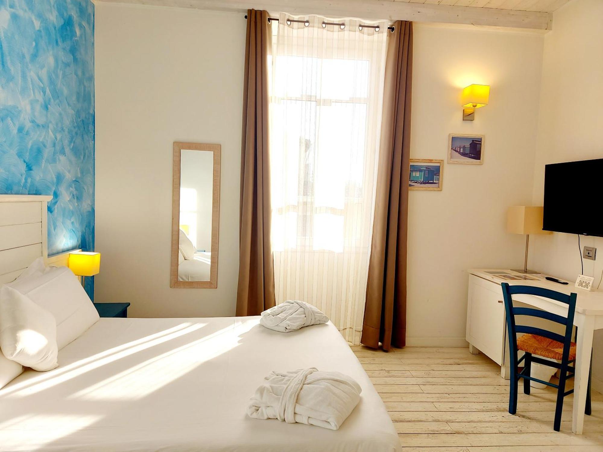 Hotel La Villa Del Mare Cagliari Exteriör bild