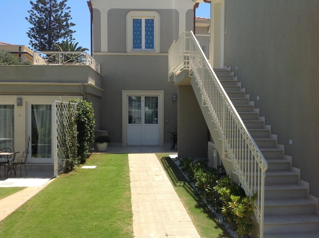 Hotel La Villa Del Mare Cagliari Exteriör bild